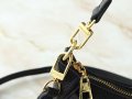 Louis Vuitton M46735 g1