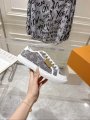 Louis Vuitton g13