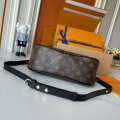 Louis Vuitton M45832 g1