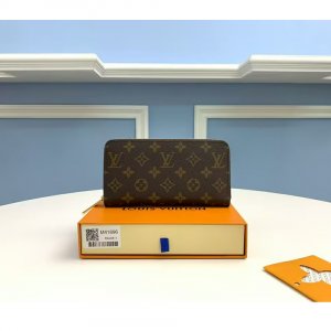 Louis Vuitton M41896