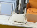 Louis Vuitton M46002 g1