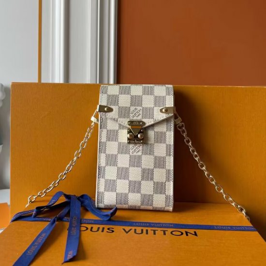 Louis Vuitton N13572 g3 - Haga un click en la imagen para cerrar