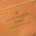 Louis Vuitton M81911 g1