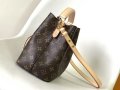 Louis Vuitton M46581 g1