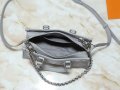 Louis Vuitton M14213 g1