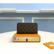 Louis Vuitton M41896