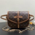 Louis Vuitton M27096