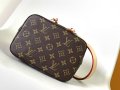 Louis Vuitton M46581 g1