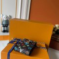 Louis Vuitton M13572 g1