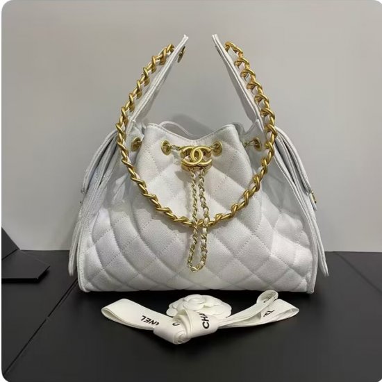 CHANEL 5293 g1 - Haga un click en la imagen para cerrar