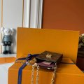 Louis Vuitton M13572 g4