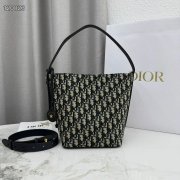 Christian Dior 120023