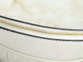 Louis Vuitton M46002 g1