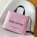 Louis Vuitton M15239