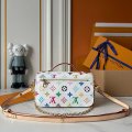 Louis Vuitton M46279 g2